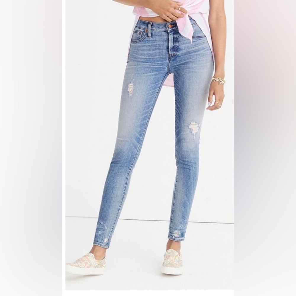 Madewell 9” High Rise Skinny Jeans Destructed Hem Edition